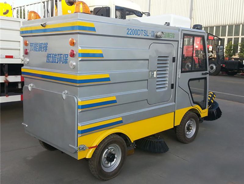 電動清掃車