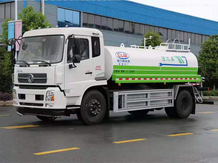 東風(fēng)天錦新能源純電動(dòng)灑水車