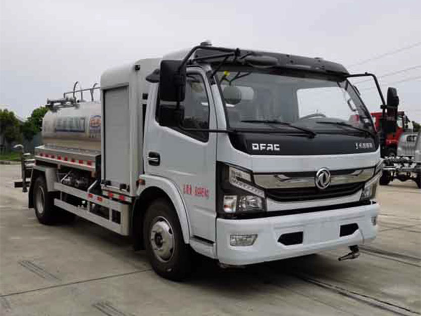 新能源純電動(dòng)凱普特8.9方灑水車