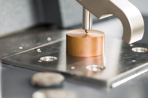 CCD檢測(cè)器應(yīng)用在直讀光譜儀 CCD檢測(cè)器應(yīng)用在直讀光譜儀